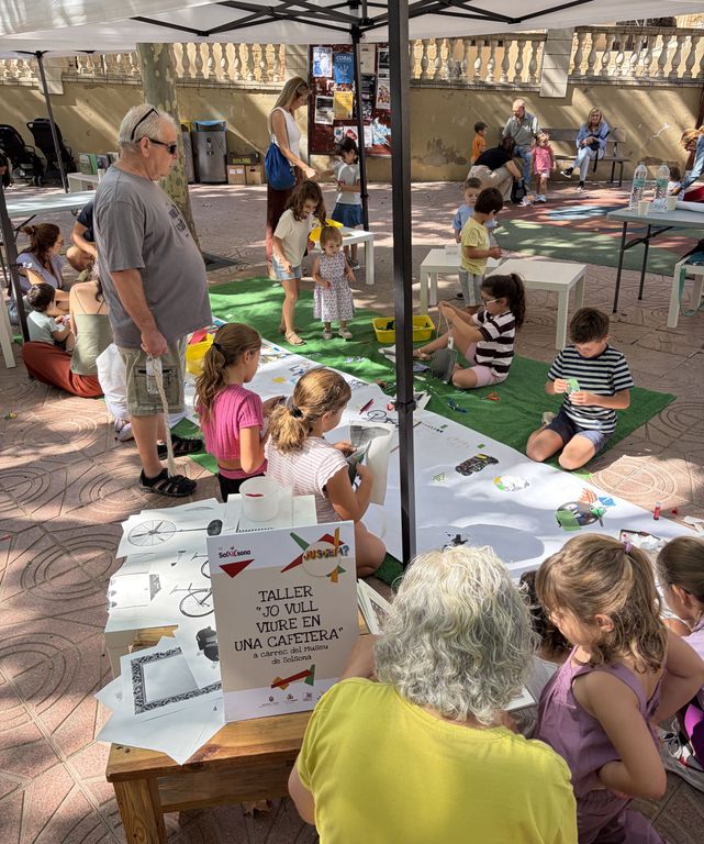 Centenars d’infants i les seves famílies reivindiquen els moments de joc al 9è Solxicsona