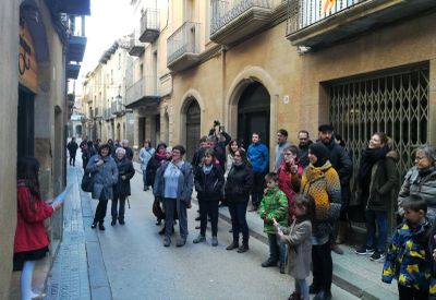 Crida als establiments solsonins que vulguin exposar haikus durant el Mes de la Poesia