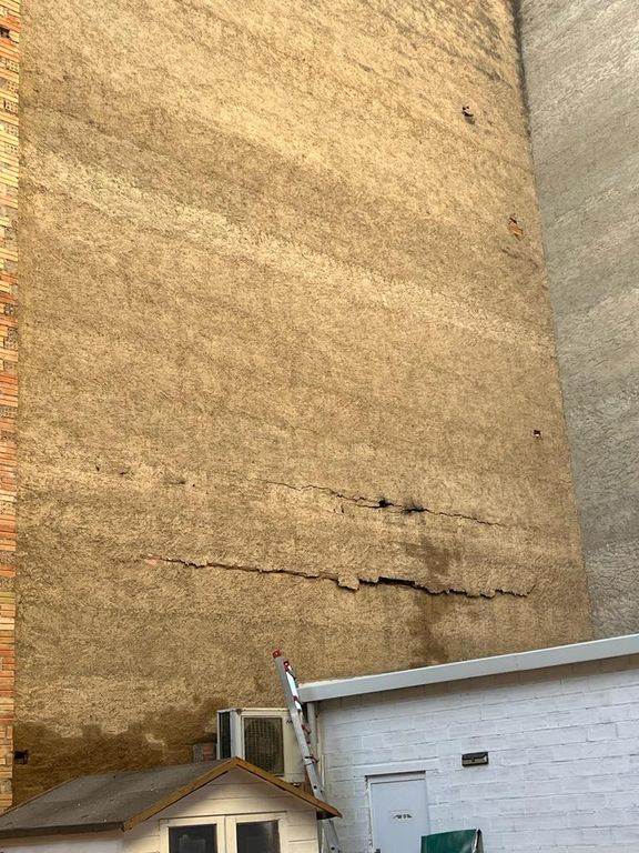 L’Ajuntament solsoní activa el suport psicològic als veïns del bloc de pisos incendiat