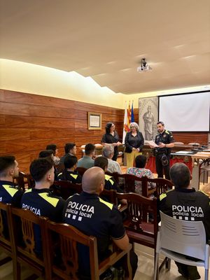 La Policia Local de Solsona recupera la seva festa amb el reconeixement a actuacions destacades dels agents