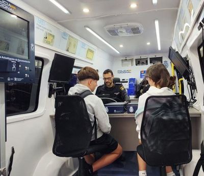 El vehicle integral de documentació s'instal·larà davant la sala polivalent